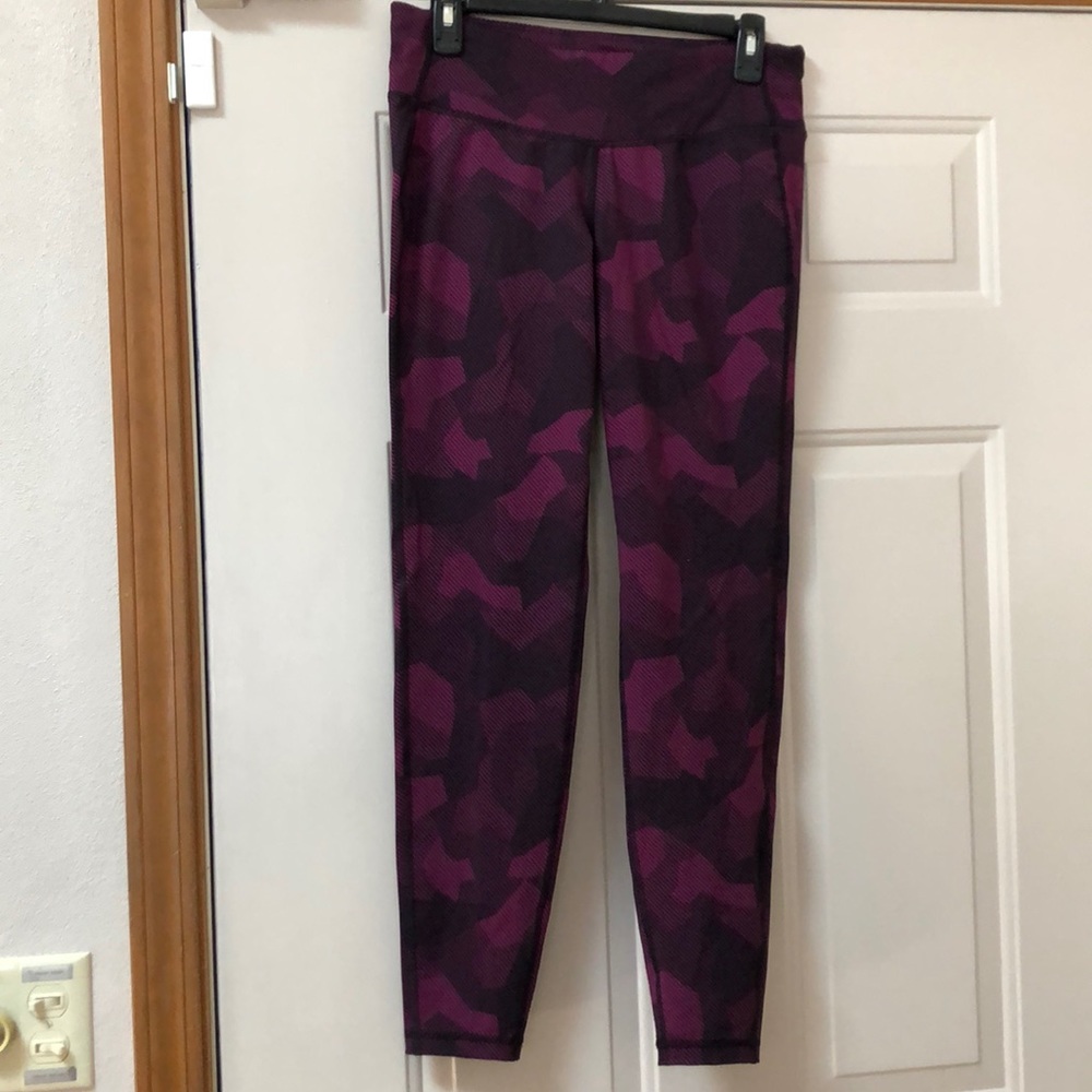 Old Navy Active leggings